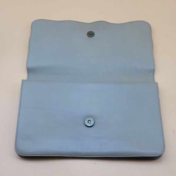 Authentic Gucci Clutch  - Picture 4 of 11